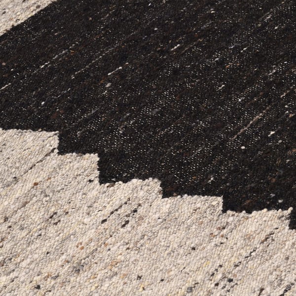 Black and Natural Wool Rug 240x300cm