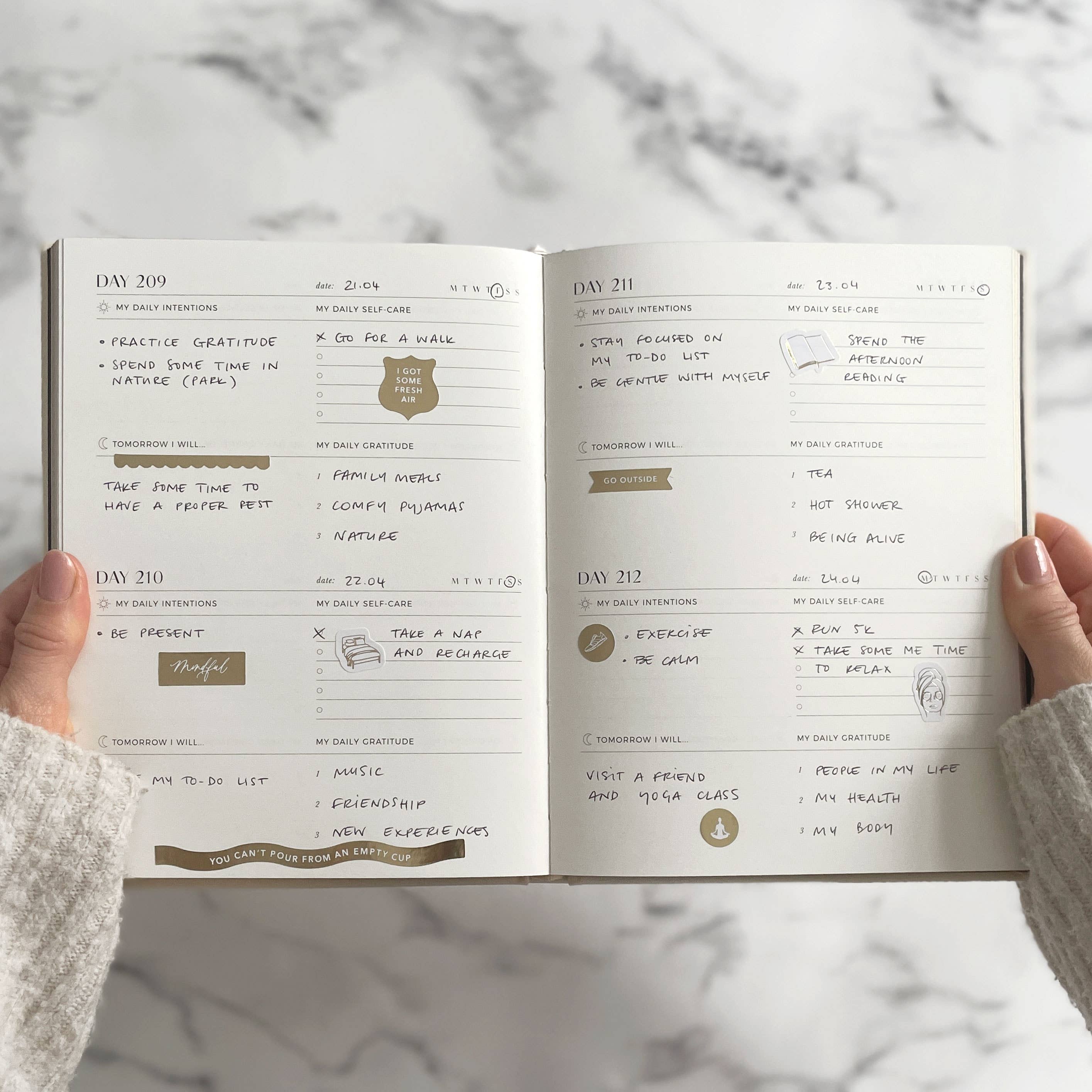 My Daily Self-Care Reflection and Gratitude Journal (Almond)