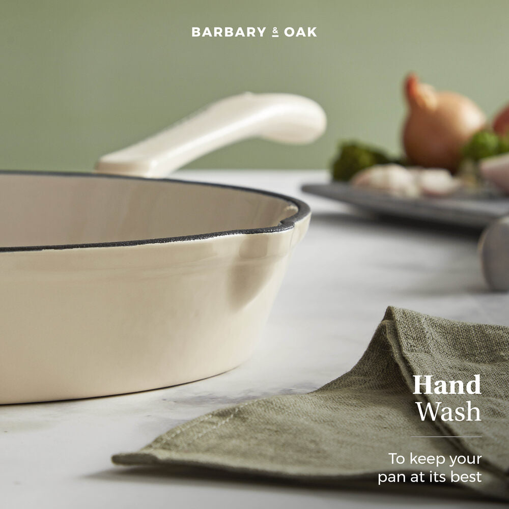 Barbary & Oak Foundry 26cm Cast Iron Frying Pan - Cream