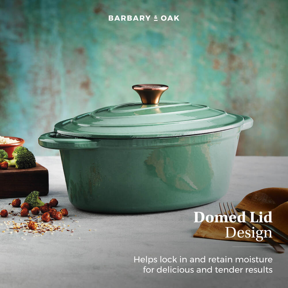 Barbary & Oak Foundry Oval 29cm Cast Iron Casserole Pot - Green