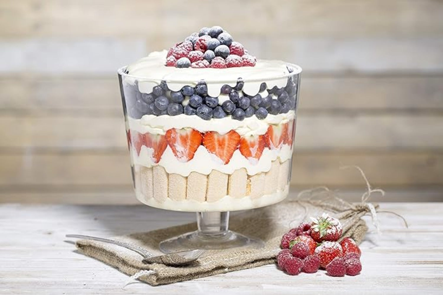 Footed Glass Serving Bowl 20cm