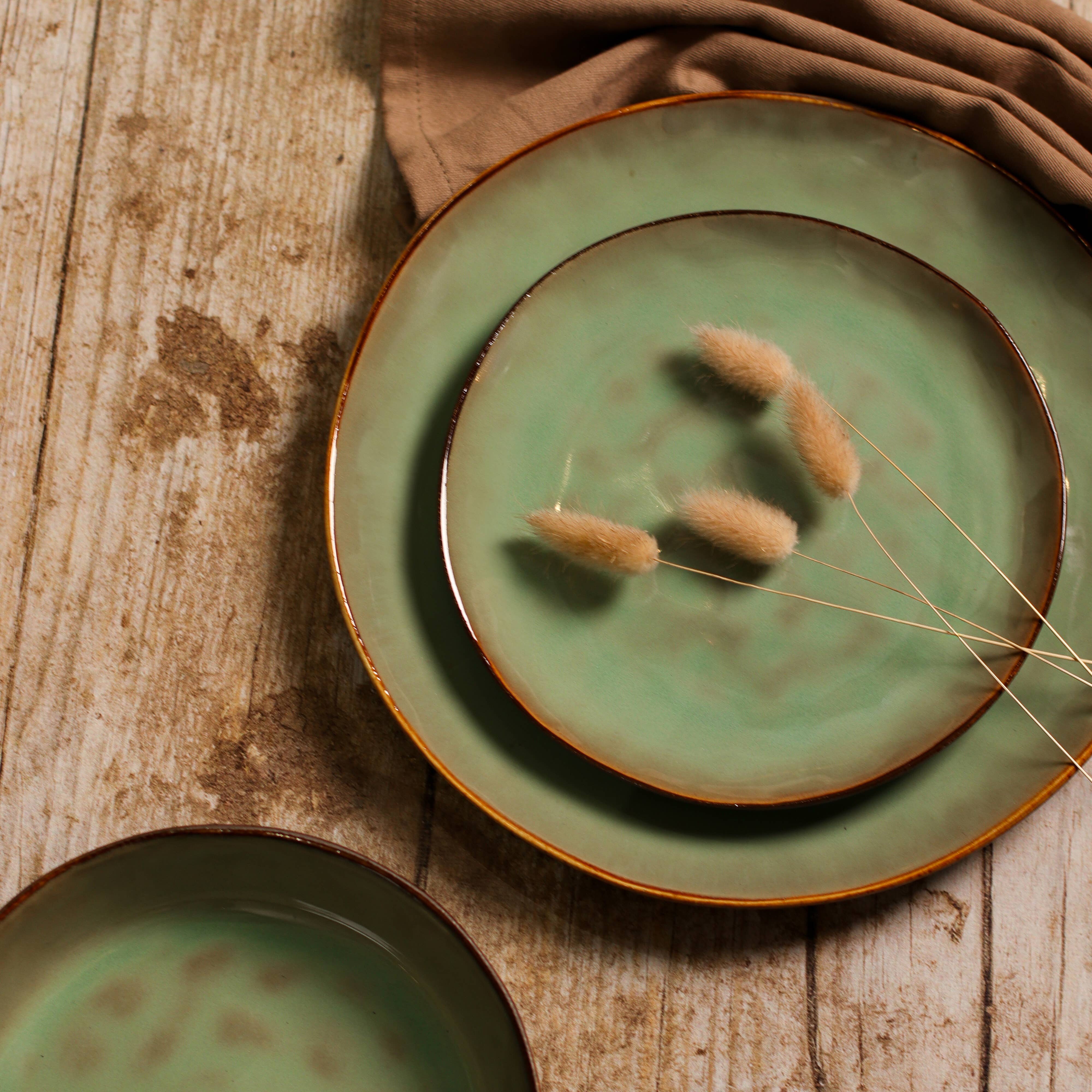 27.5cm green stoneware dinner plate BARBADE